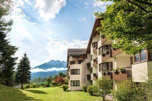 Exterior - Dorint Sporthotel Garmisch-Partenkirchen (Garmisch-Partenkirchen)