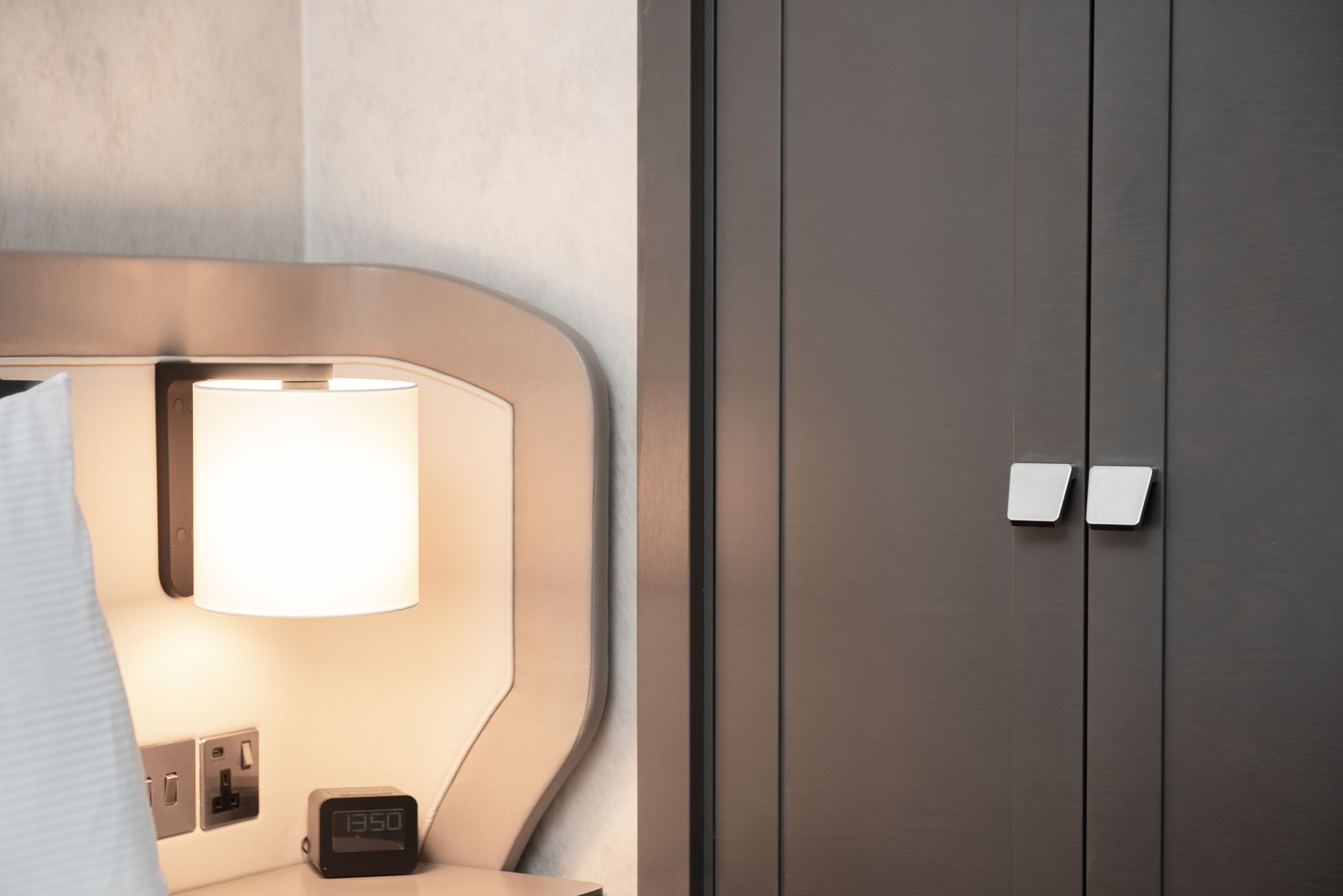 in-room safe, desk, laptop workspace, blackout curtains