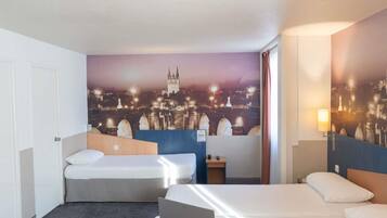 Standard Room, 3 Single Beds | Desk, soundproofing, iron/ironing board (on request), free WiFi