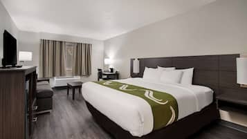Standardzimmer, 1 King-Bett und Schlafsofa, Nichtraucher | 2 Schlafzimmer, hochwertige Bettwaren, Daunenbettdecken