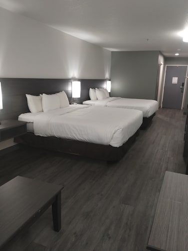 Quality Inn & Suites Wilsonville