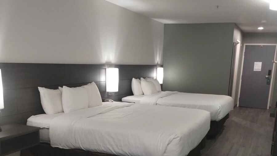 Quality Inn & Suites Wilsonville