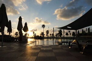 Seasonal outdoor pool