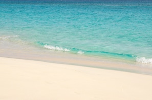 Beach nearby, sun-loungers, beach umbrellas, beach towels