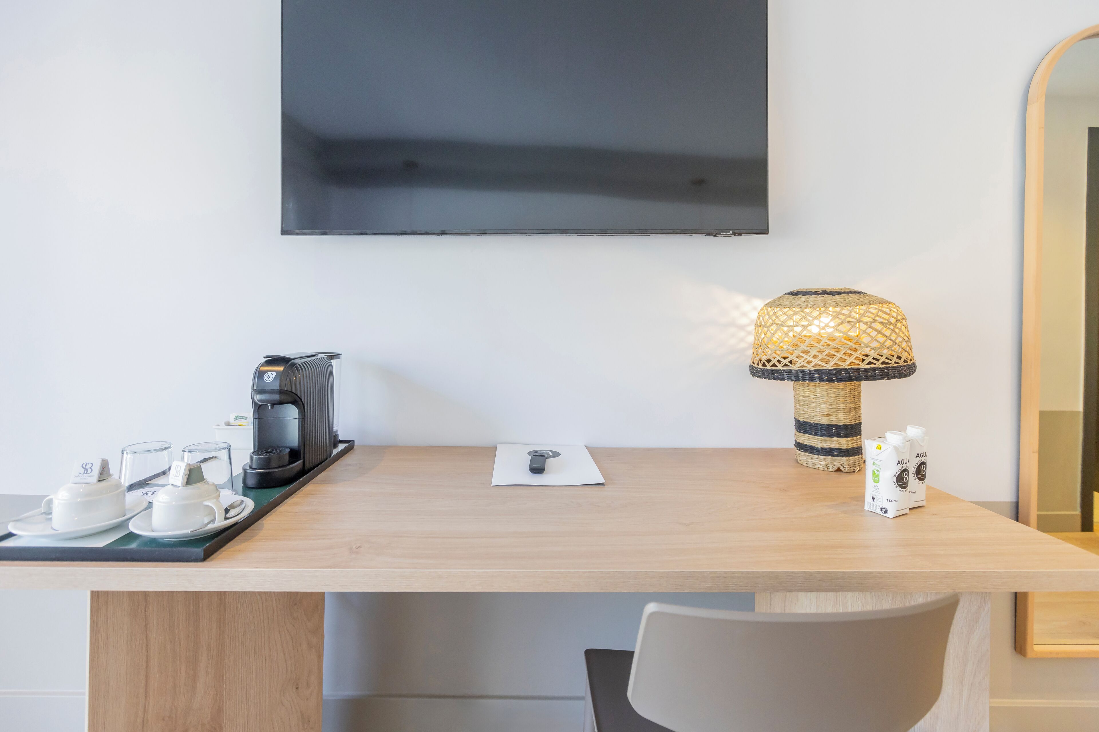 superior double or twin room, balcony | 1 bedroom, minibar, in-room safe, desk