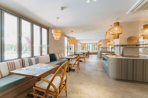 Daily buffet breakfast (EUR 14 per person)