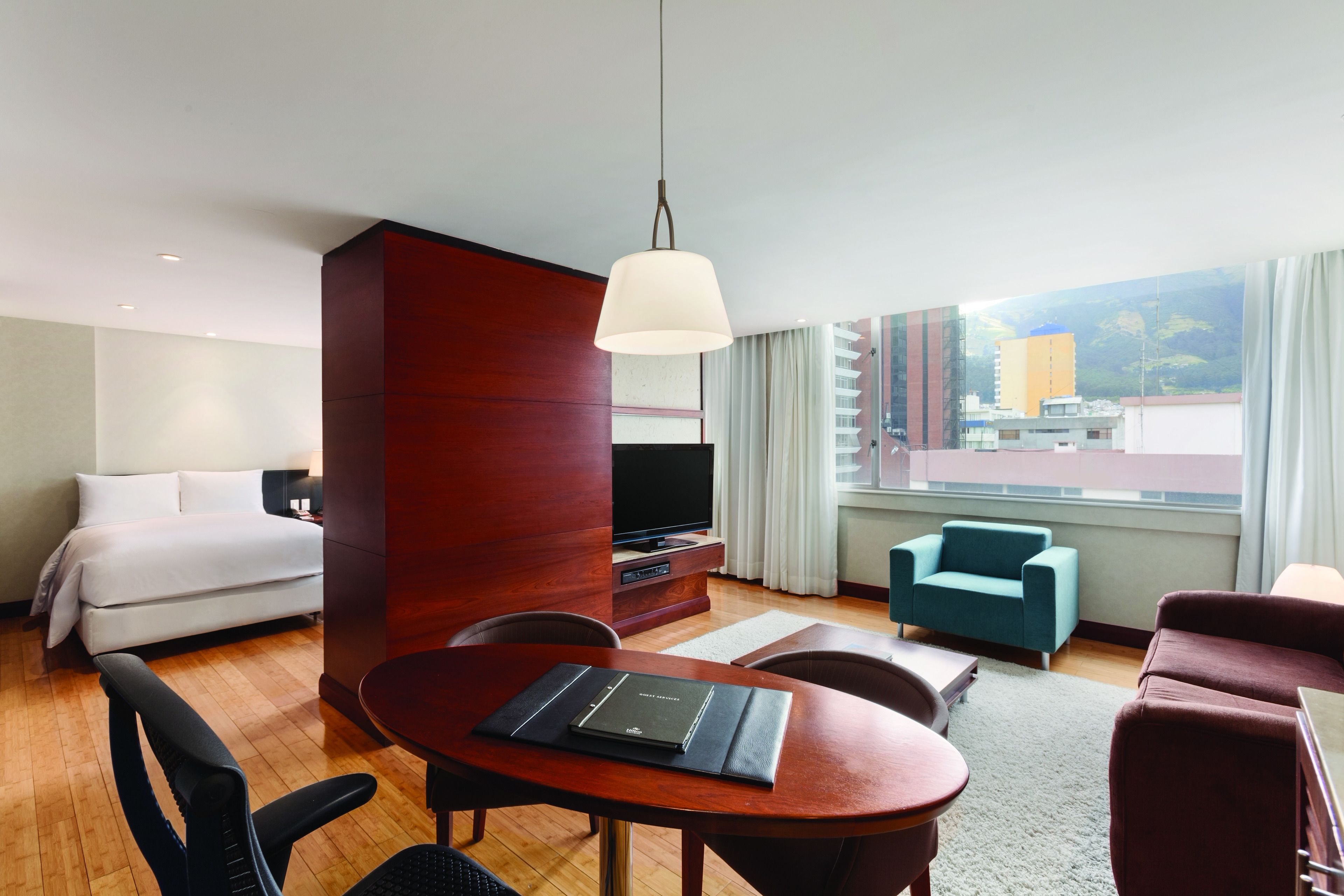 2 Double Beds, Executive Suite, Executive Lounge Access  | Premium bedding, minibar, in-room safe, blackout drapes