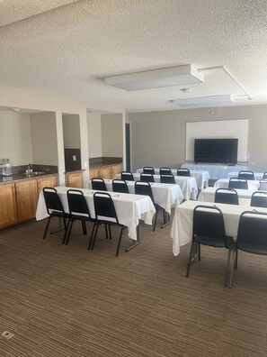 Meeting facility - Quality Inn and Suites Garden of the Gods (Colorado Springs)