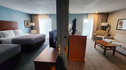 Quality Inn and Suites Garden of the Gods