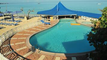 Outdoor pool, sun loungers