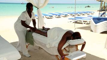 Couples treatment room(s), deep-tissue massages, Swedish massages