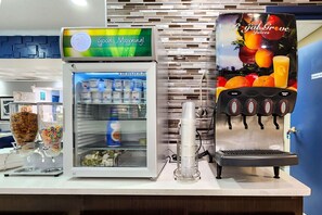 Petit déjeuner buffet compris tous les jours