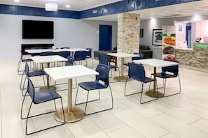 Free daily buffet breakfast