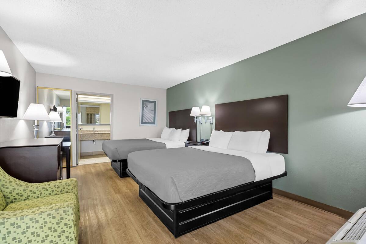 Room, 2 Queen Beds, Accessible, Non Smoking | Premium bedding, Select Comfort beds, desk, laptop workspace