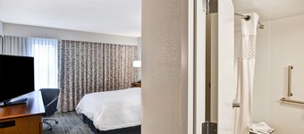 Hampton Inn Albany-Wolf Road (Airport)