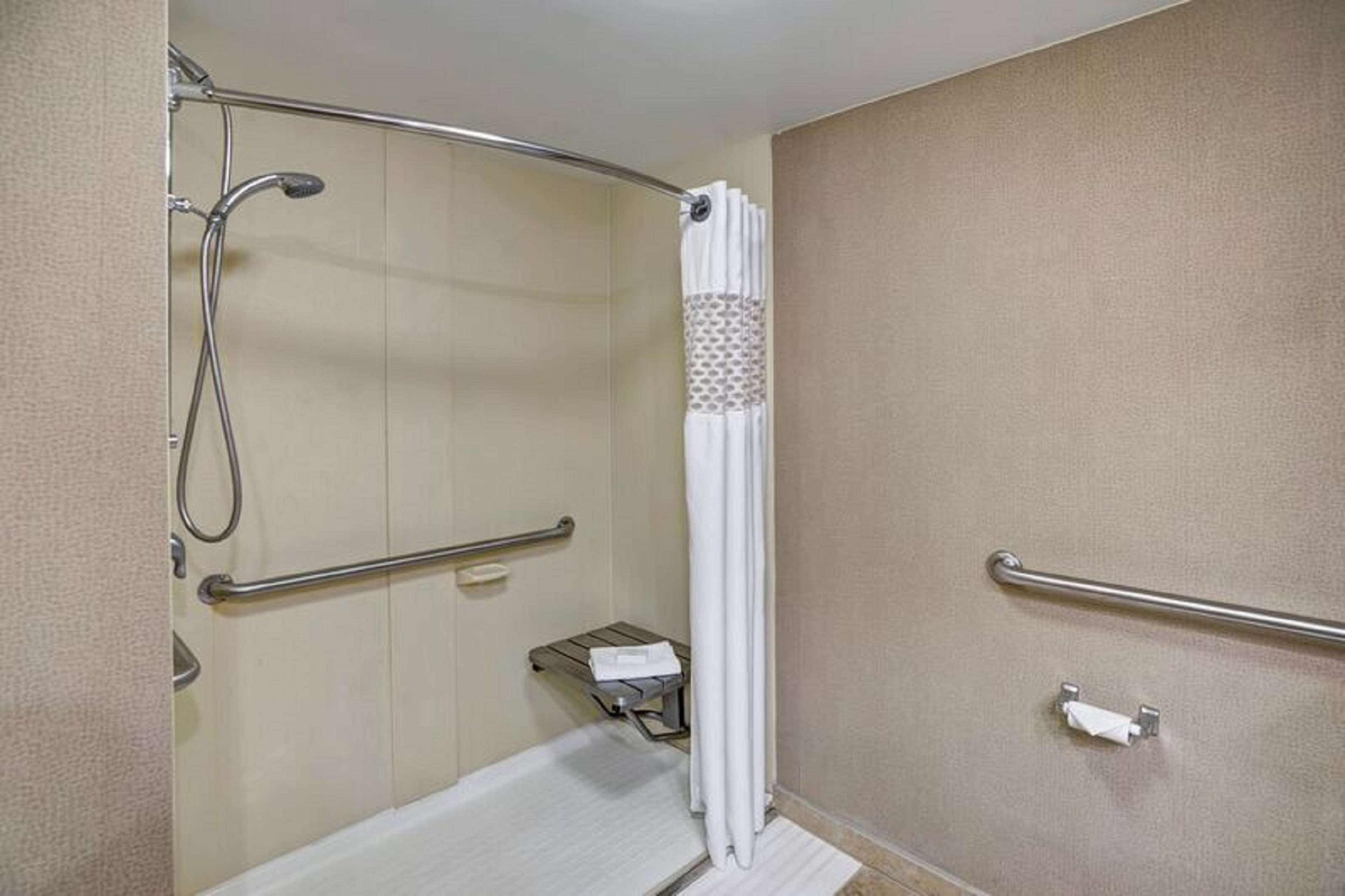 eco-friendly toiletries, hair dryer, towels