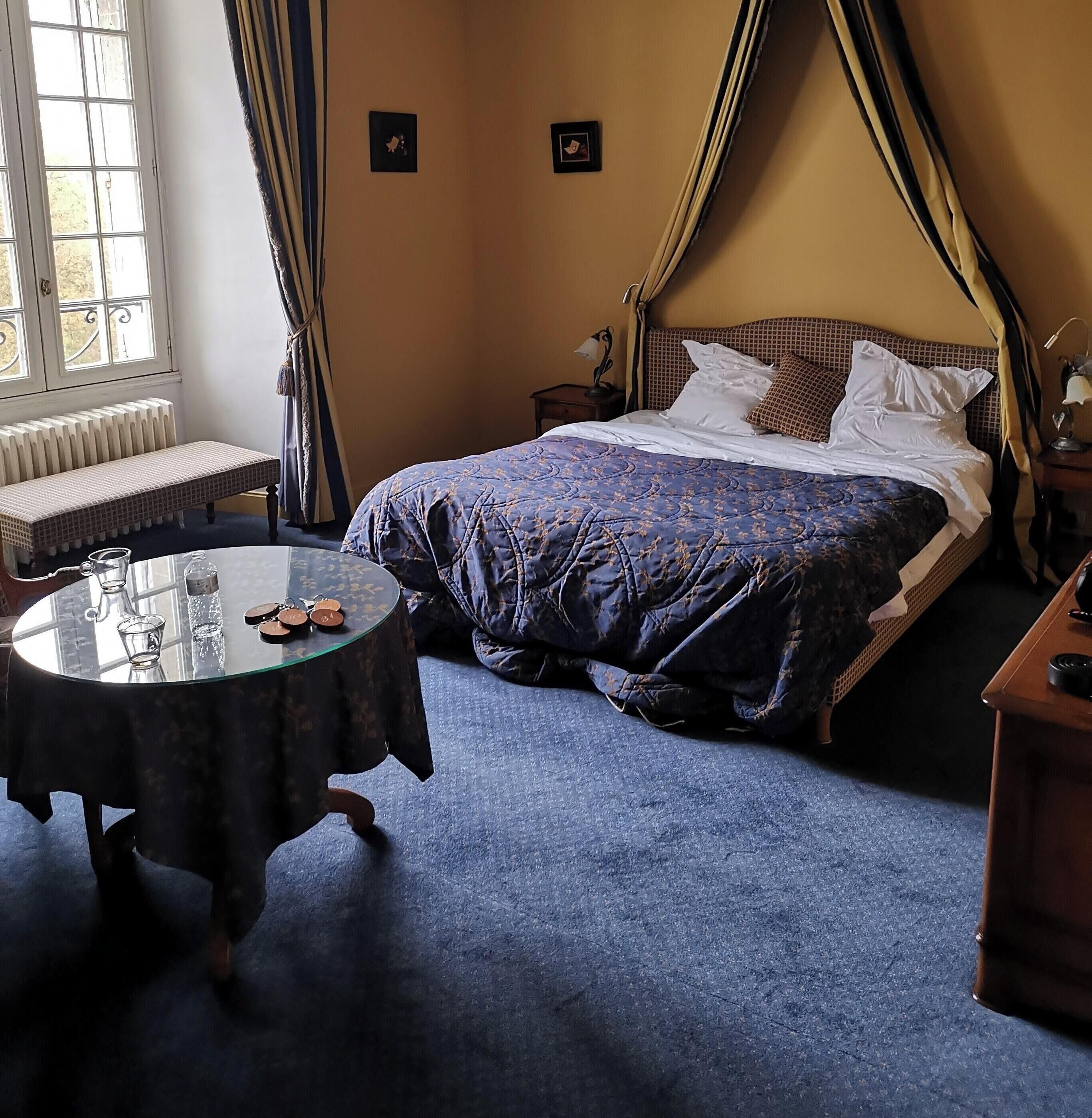 Minibar, in-room safe, individually decorated, desk