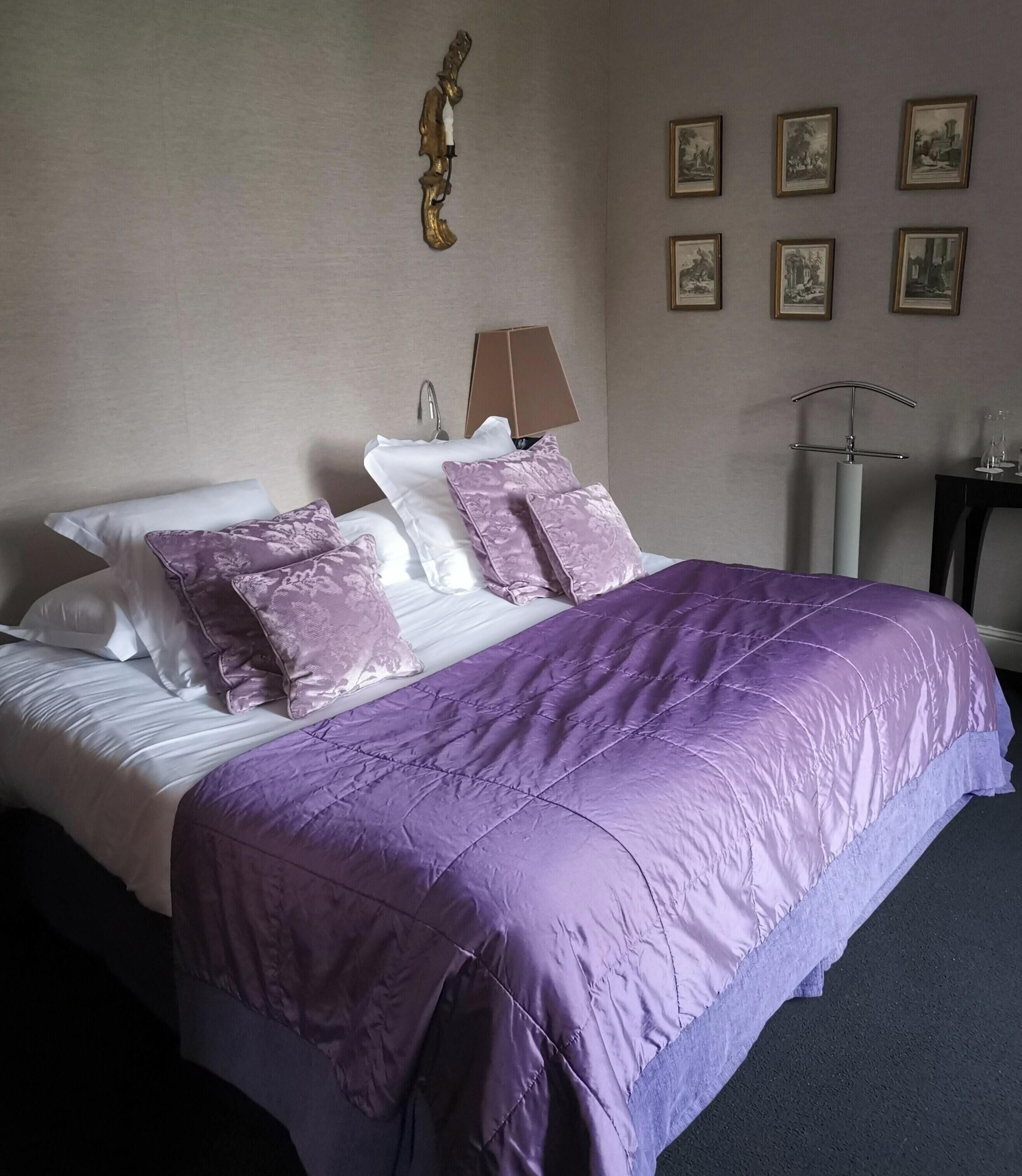 Minibar, in-room safe, individually decorated, desk