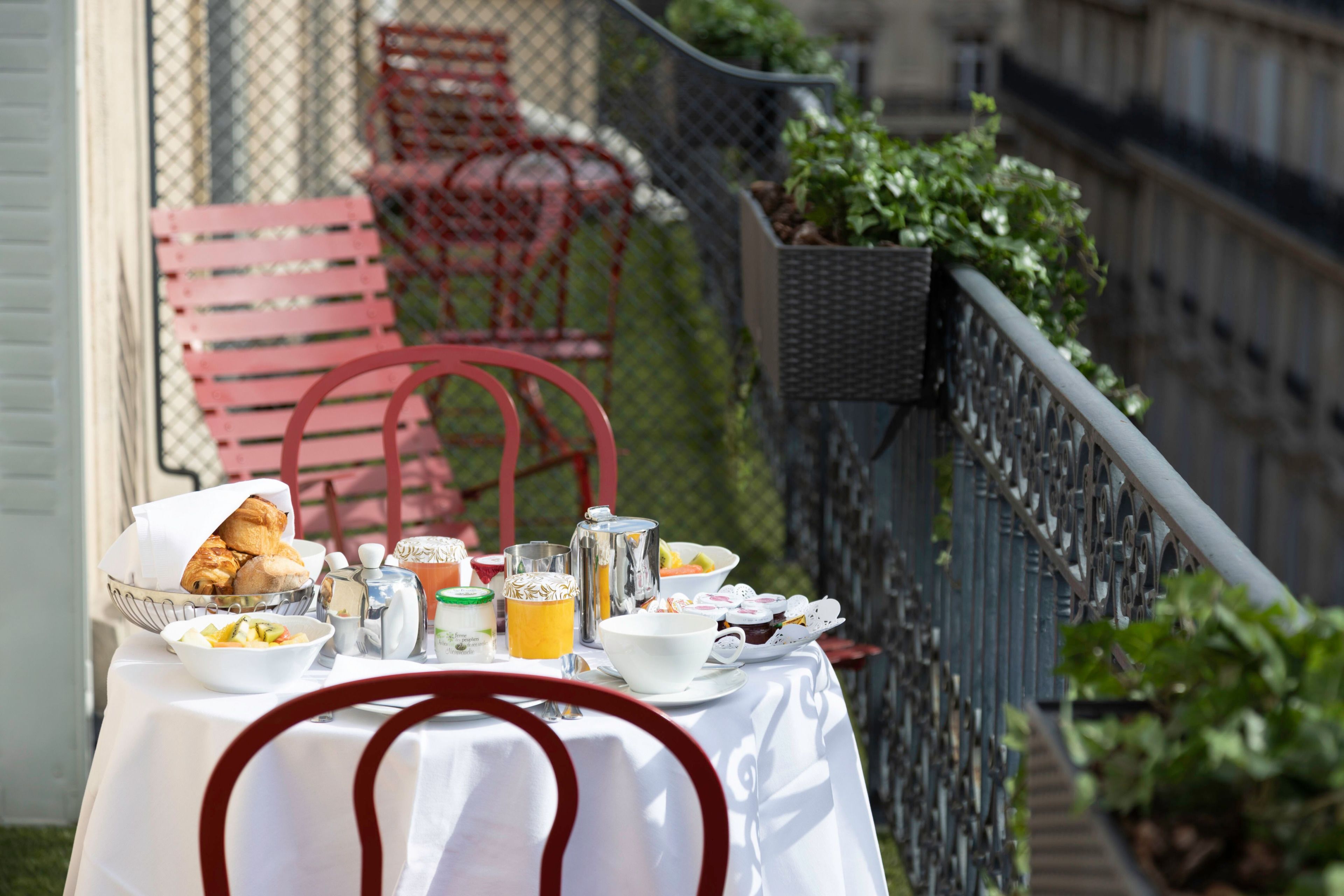 privilege room with balcony-complimentary soft minibar,courtesy tray,chromecast-snacks,digital press | view from room