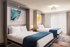 Suite, 2 Queen Beds, Non Smoking