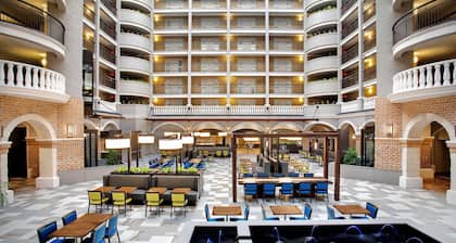 Embassy Suites by Hilton Orlando International Dr Conv Ctr