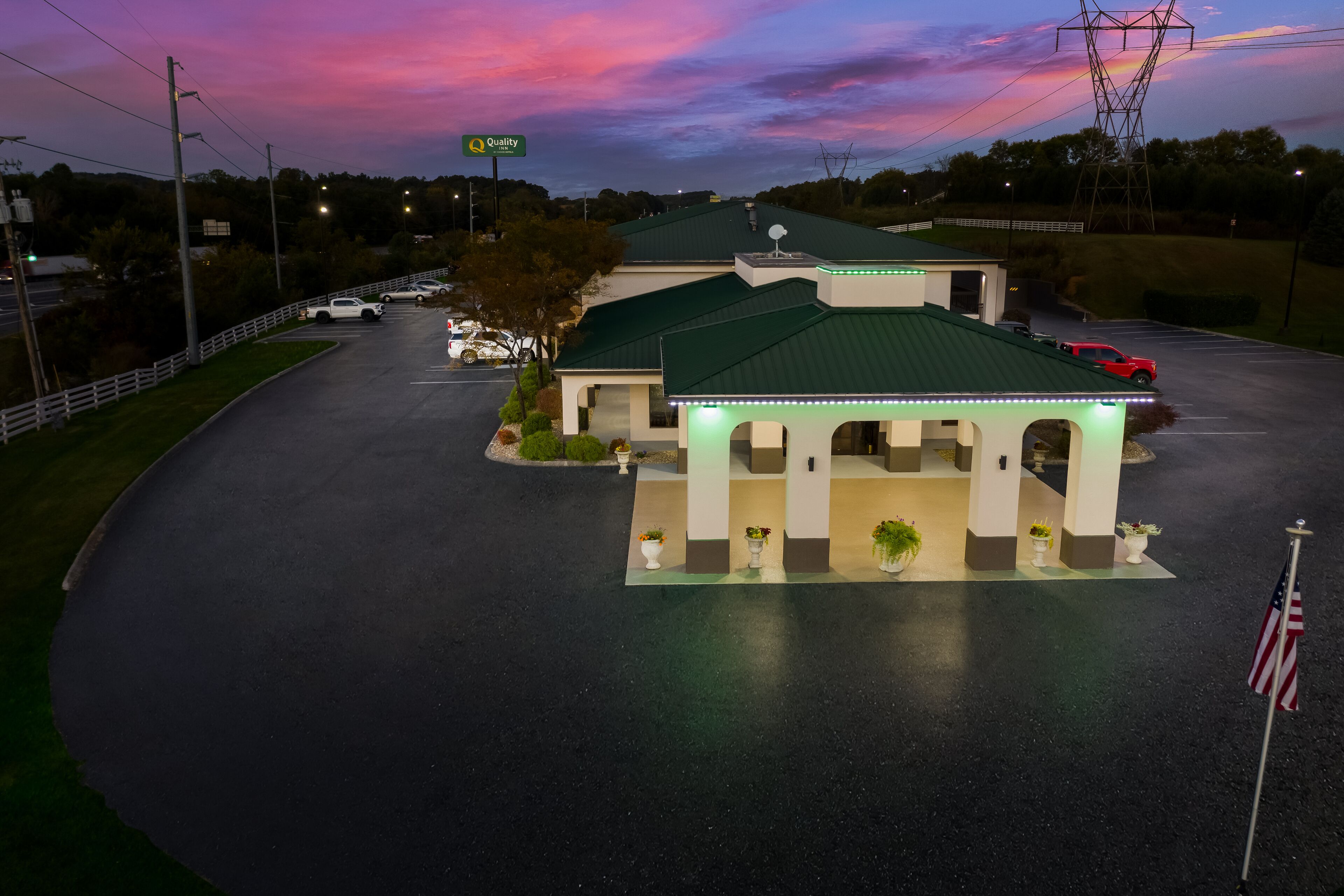 숙박 시설 정면