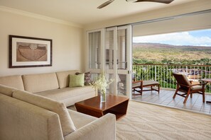 Premium bedding, down comforters, pillowtop beds, minibar