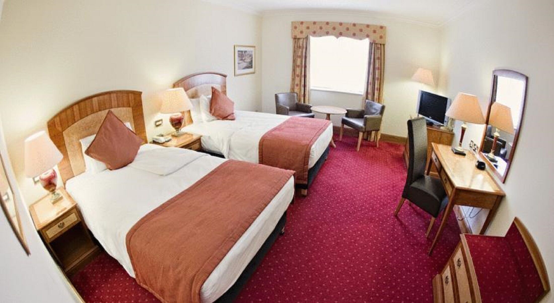 1 bedroom, in-room safe, desk, iron/ironing board