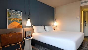 Standard Room, 1 Double Bed | Desk, laptop workspace, soundproofing, free WiFi