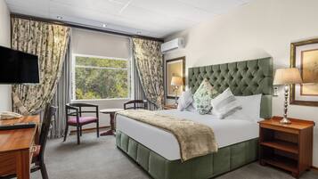 Business Single Room | 1 bedroom, premium bedding, in-room safe, desk