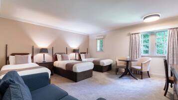 1 bedroom, in-room safe, desk, iron/ironing board