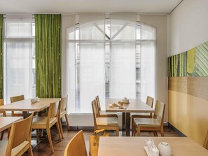 Bar (on property) - ibis Bamberg Altstadt (Bamberg)