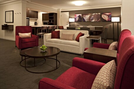 Delta Hotels by Marriott Winnipeg - Image 42