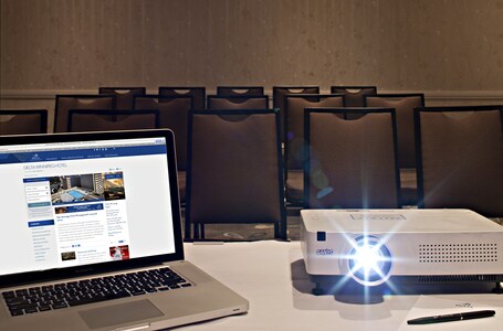 Delta Hotels by Marriott Winnipeg - Image 49