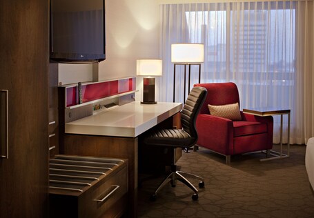 Delta Hotels by Marriott Winnipeg - Image 53