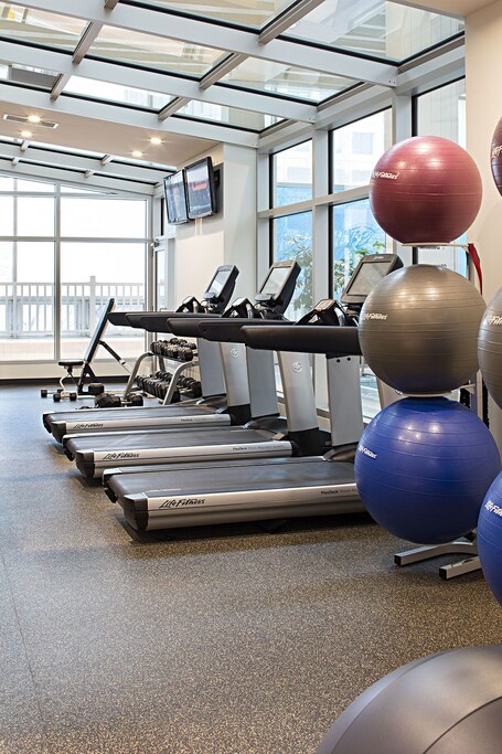 Delta Hotels by Marriott Winnipeg - Image 8