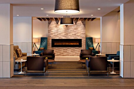 Delta Hotels by Marriott Winnipeg - Image 6