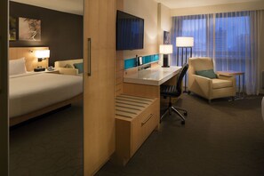 Room, 1 King Bed with Sofa bed, Non Smoking | 1 bedroom, premium bedding, down comforters, pillowtop beds