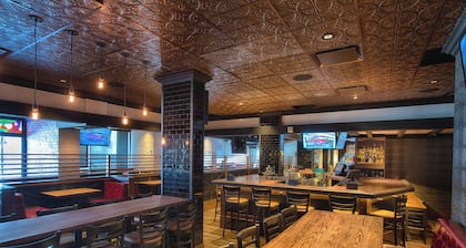 Delta Hotels by Marriott Winnipeg