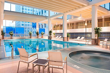 Delta Hotels by Marriott Winnipeg - Image 2