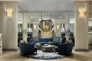 Sala de estar en el lobby