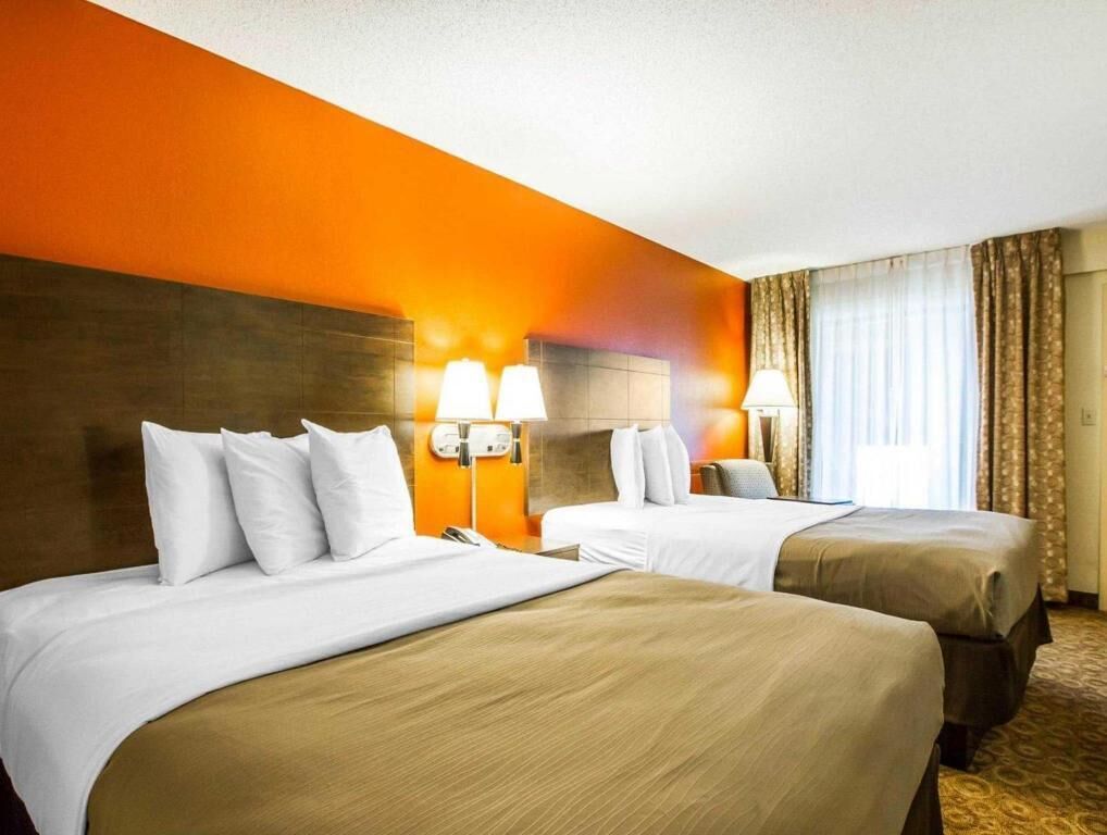 Iron/ironing board, free cots/infant beds, free WiFi, bed sheets