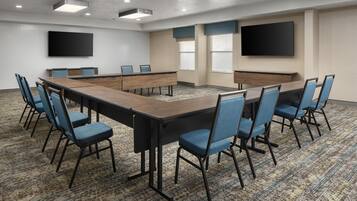 Hypo-allergenic bedding, iron/ironing board, free cribs/infant beds