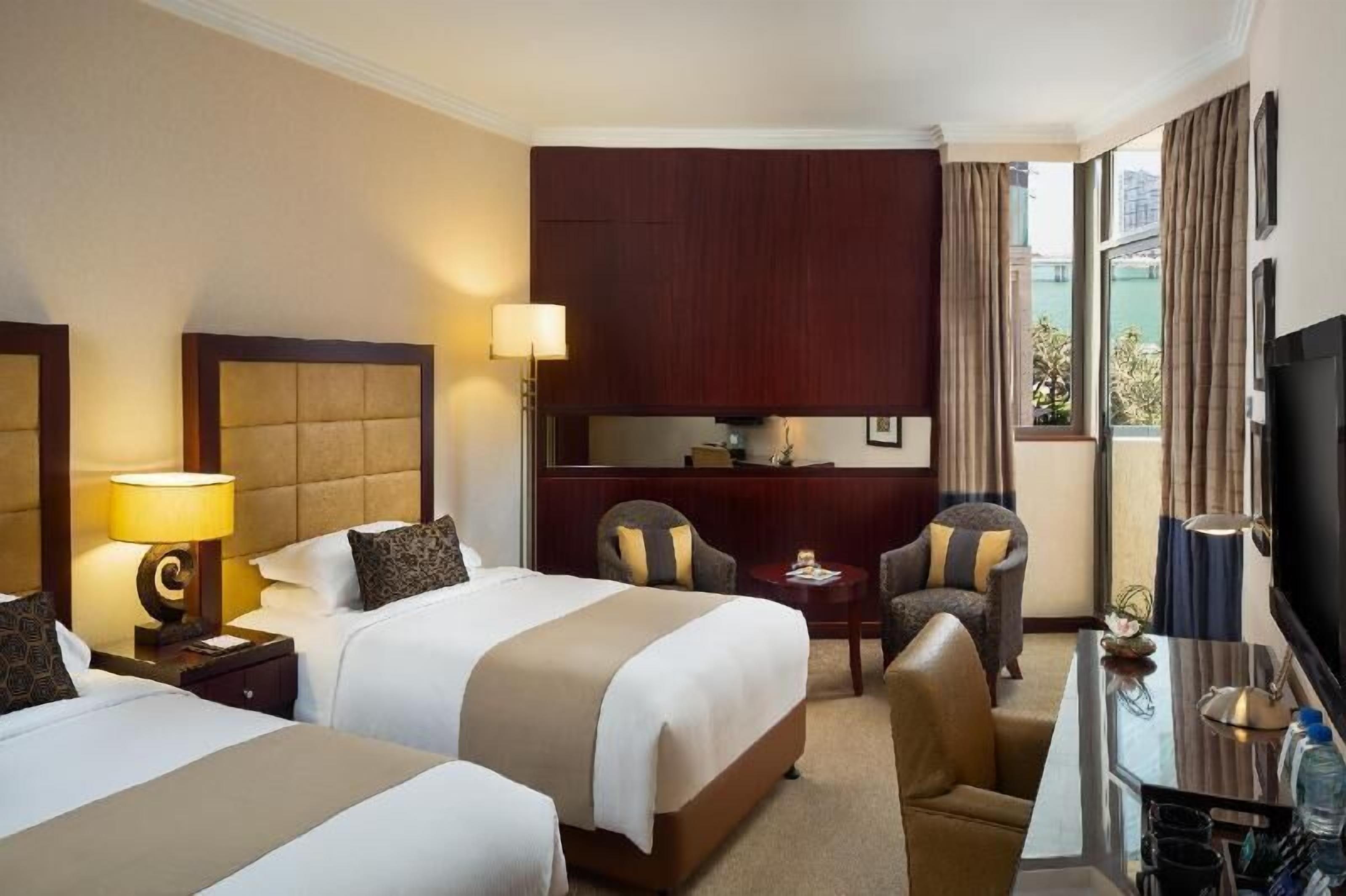 1 bedroom, down comforters, minibar, in-room safe