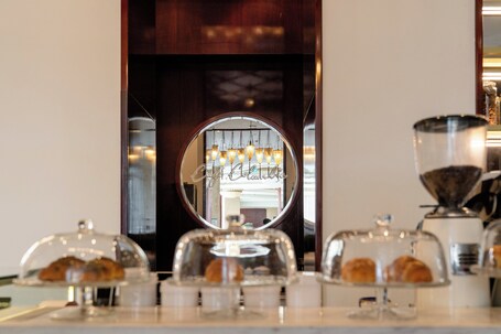 Beach Rotana - Image 82