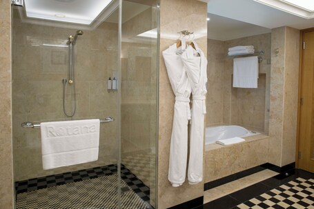 Beach Rotana - Image 121