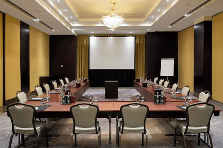 Beach Rotana - Image 62