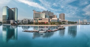 Exterior - Beach Rotana (Abu Dhabi)