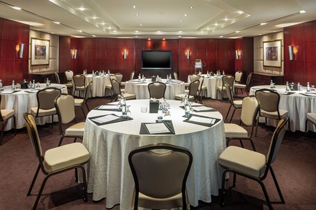 Beach Rotana - Image 124