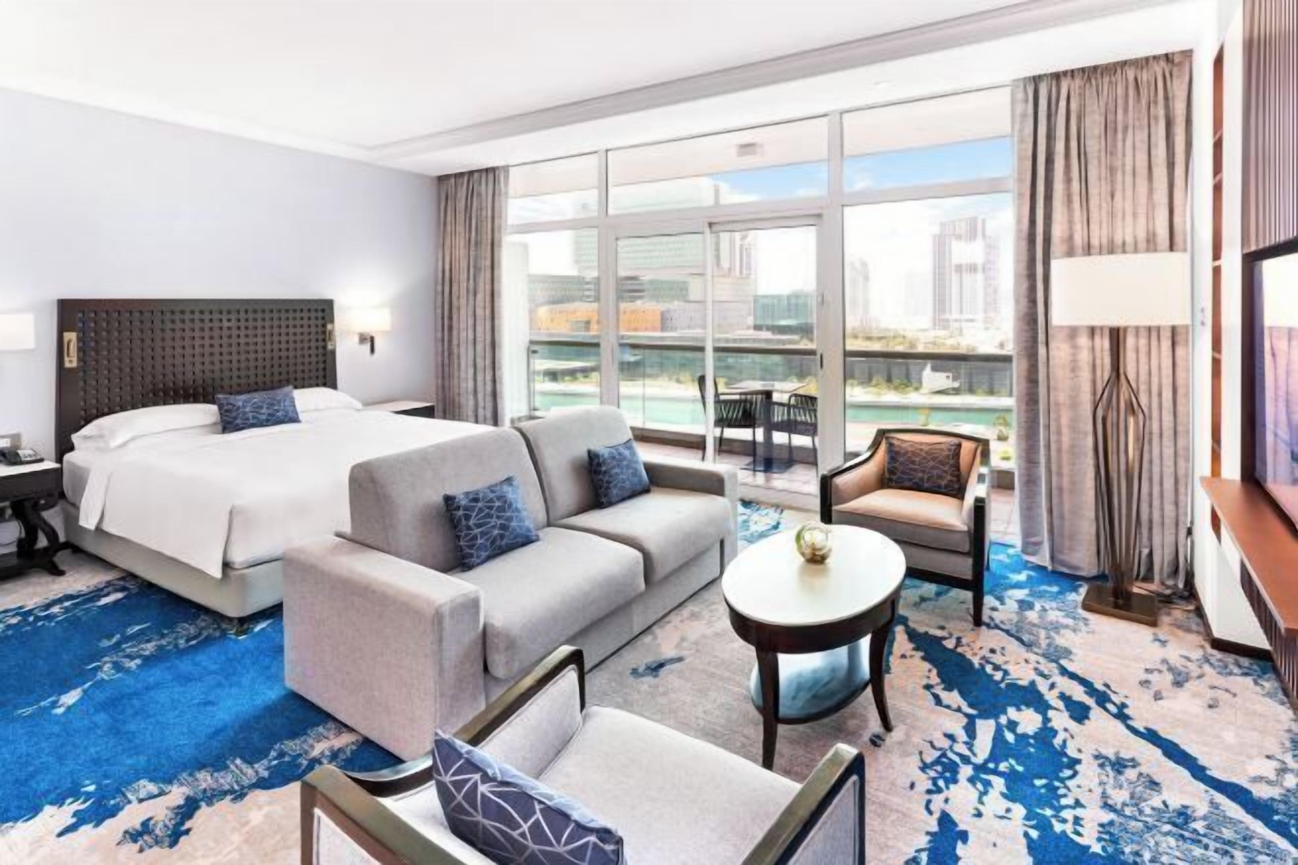 1 bedroom, down comforters, minibar, in-room safe